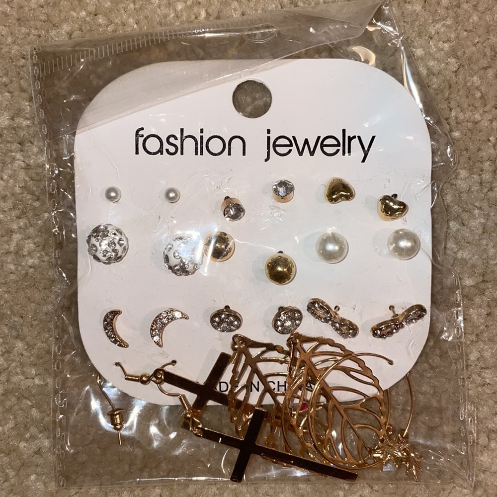Earring Bundle - Picture 2 of 5
